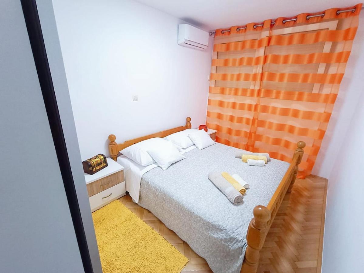 Apartment Glavaric Омиш Экстерьер фото